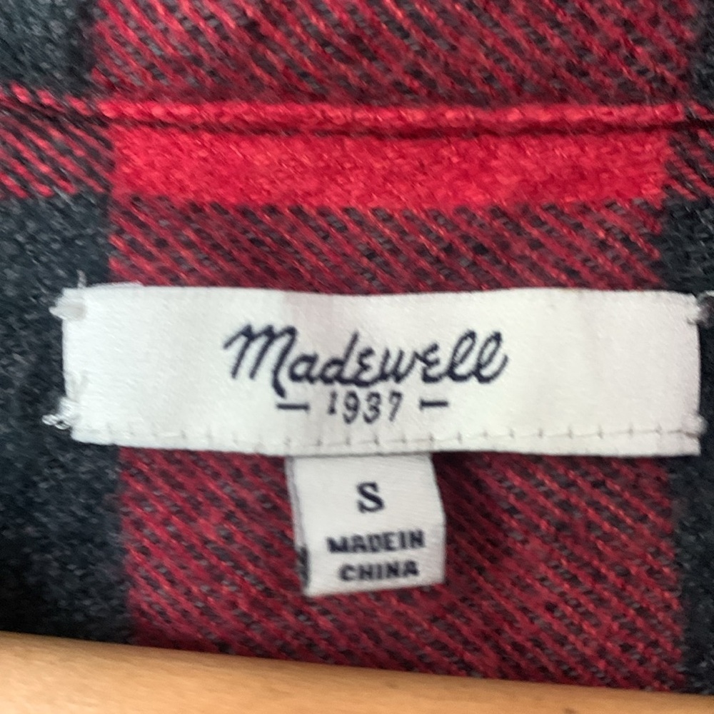 Madewell Men’s Small Red and Black Plaid Shirt - Picture 3 of 6